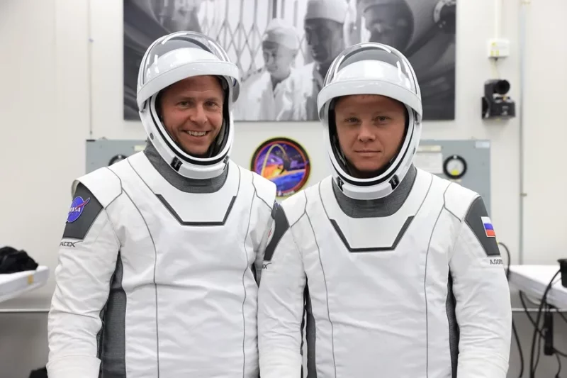 Astronautas de la misión Crew-9