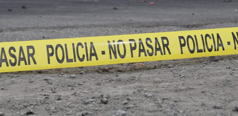 Hombre de apellido Rojas viajaba como acompañante