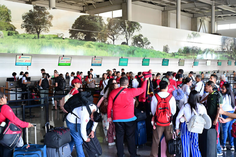 Cada año se movilizan 1,6 millones de turistas por el Daniel Oduber, de allí su importancia estratégica para la industria turística del país.