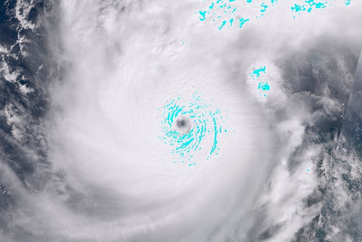 Reportan muertos por tornado en hogar de adultos de Florida