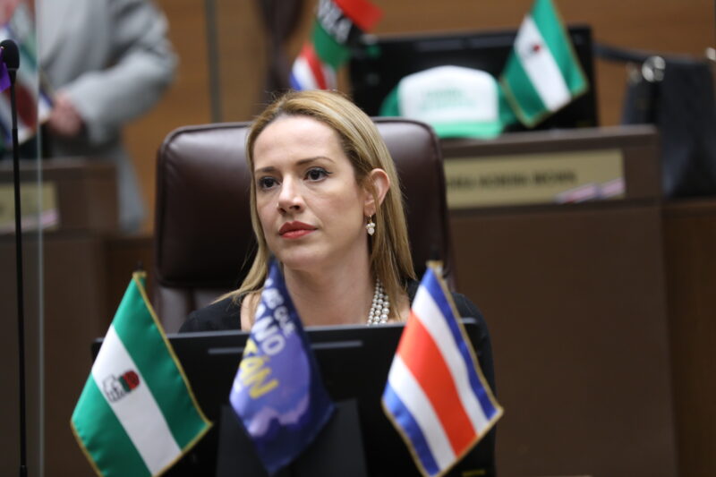 Montserrat Ruiz