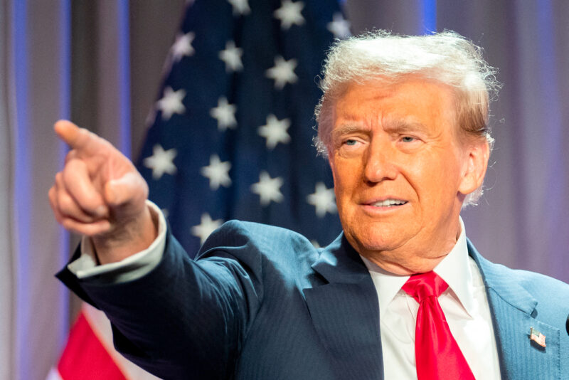 Trump quiere “fusión” de Canadá con los Estados Unidos