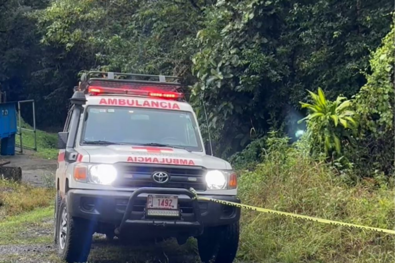 Cruz Roja rescata a adulto mayor que cayó a río 