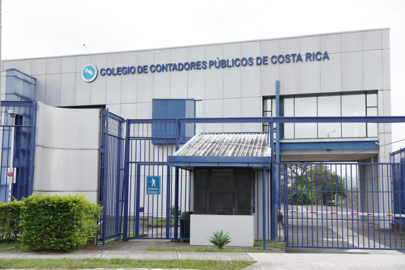 Las tarifas mínimas del Colegio de Contadores Públicos son las de más reciente reinstalación.