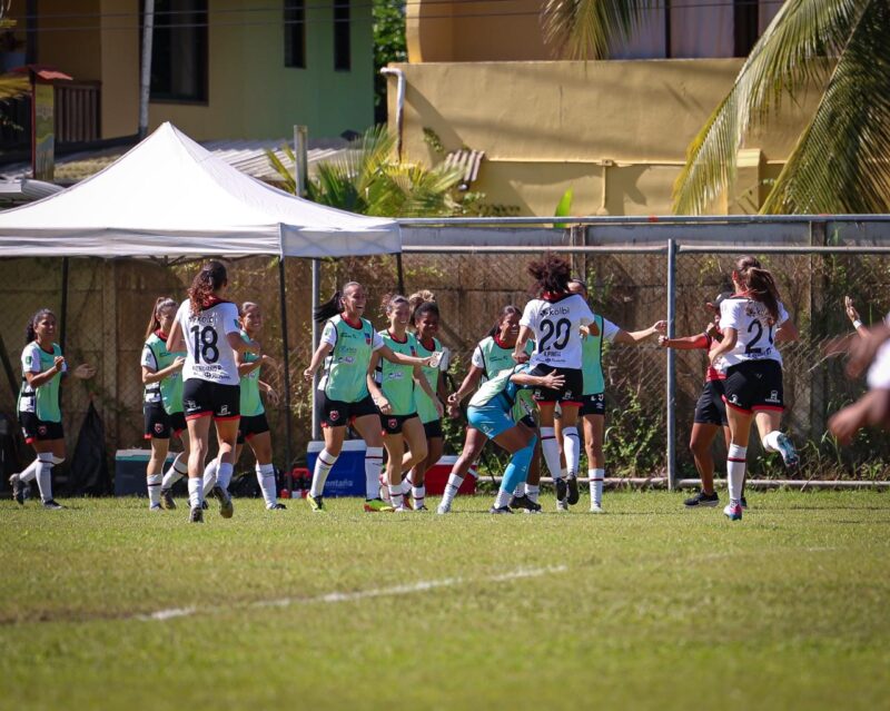 Las manudas están muy cerca de ser octocampeonas del fútbol femenino.