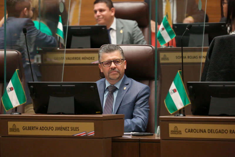 Jiménez se inscribiría como precandidato este jueves en el Balcón Verde.