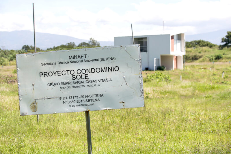 El sueño de tener una vivienda se convirtió en pesadilla para más de 80 personas.