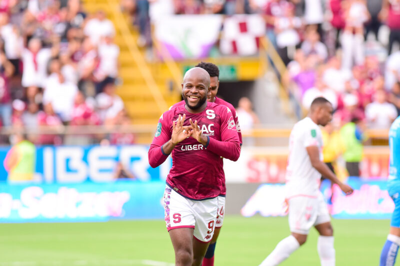 Javon marcó 15 goles el semestre anterior en todas las competiciones.
