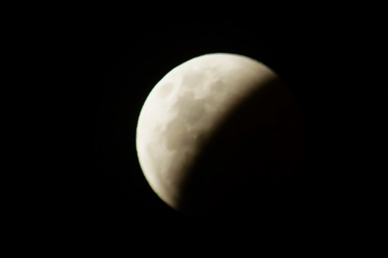 Luna eclipse