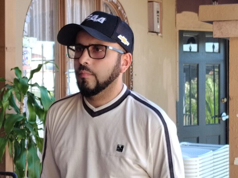 Nelson Mora, hermano de Carolina