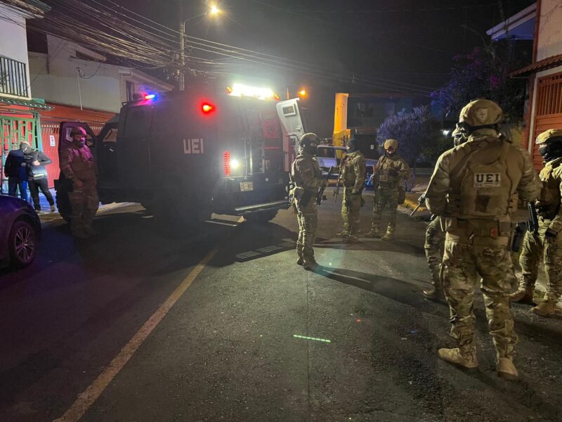 OIJ detiene a 3 sospechosos de homicidio en allanamientos
