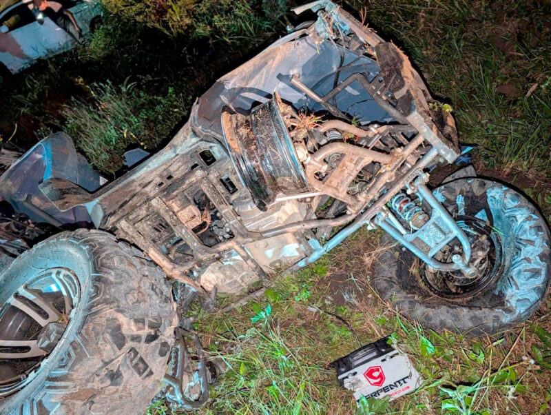 Un joven de 24 años murió al colisionar con un vehículo liviano mientras conducía un cuadraciclo.