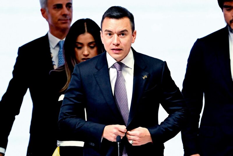 El presidente Daniel Noboa anunció la medida como respuesta al “abuso”.
