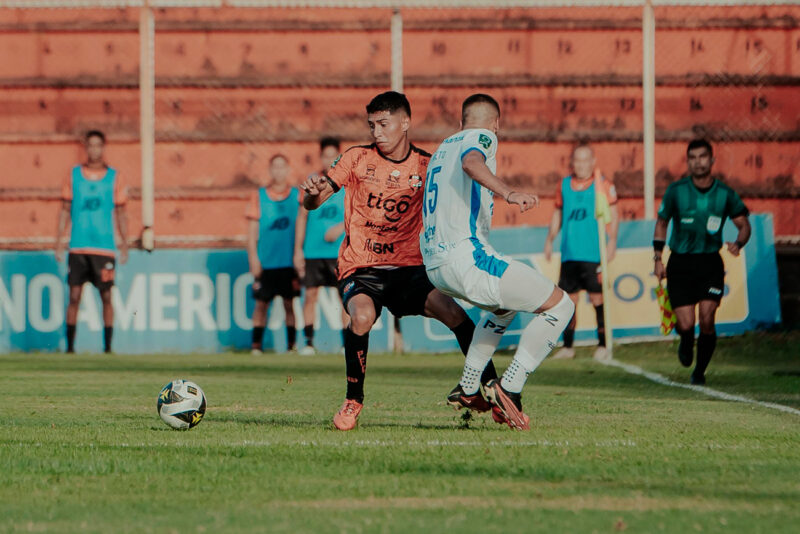 El Puerto registra tres triunfos y dos empates en cinco partidos.