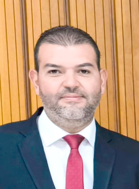 Geiner Zamora, subjefe del OIJ en Guápiles, se encuentra luchando por su vida tras sufrir un atentado.