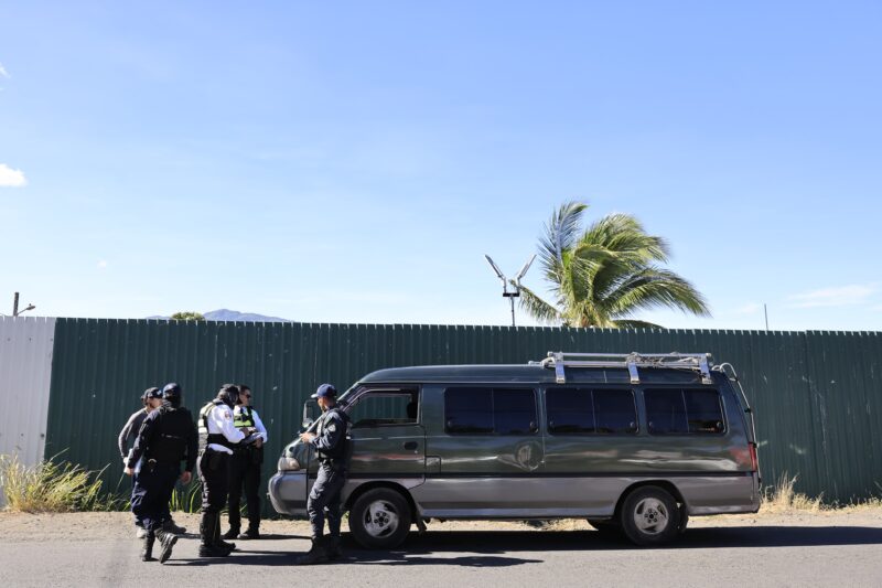 Fuerte despliegue policial. Foto: Issac Villalta. 