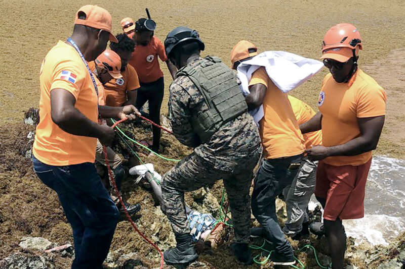 Se rescataron a 17 personas.
