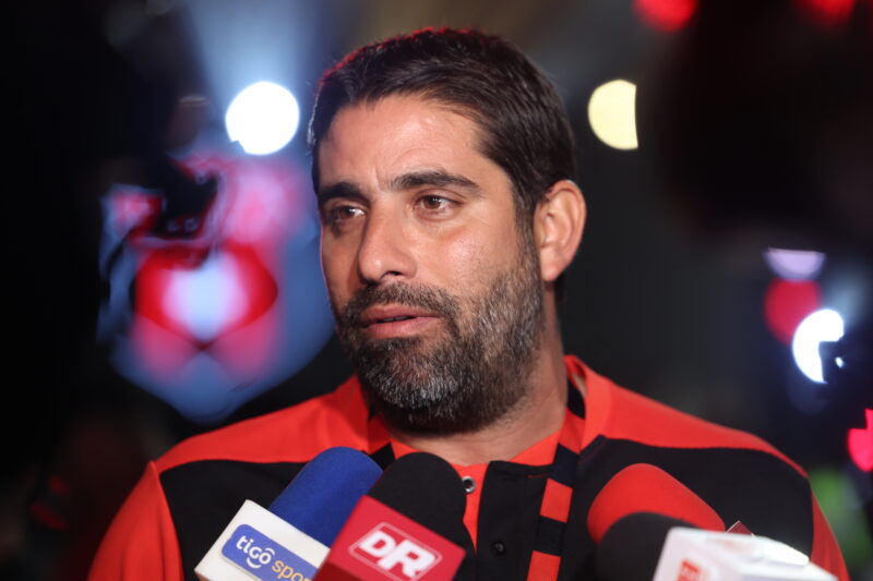 Video: ¿Se queda Campbell en Alajuelense? Esto dice Carlos Vela