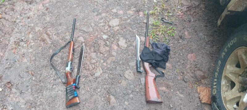 Policía de Fronteras detiene a presuntos cazadores. Foto: MSP.