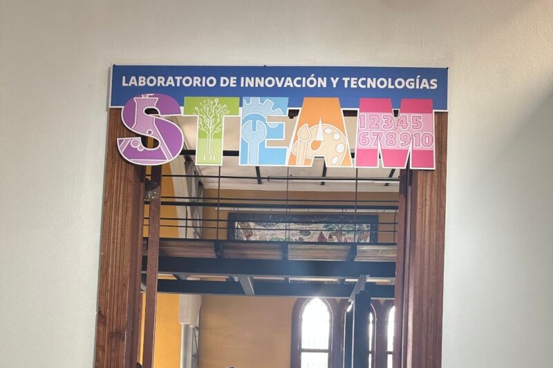 Laboratorio de Innovación Comunitaria. Foto: cortesía MICITT.
