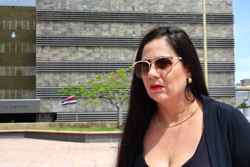 Madre de Santiago Delgado, desaparecido hace dos meses en Santa Ana. Foto: Issac Villalta.