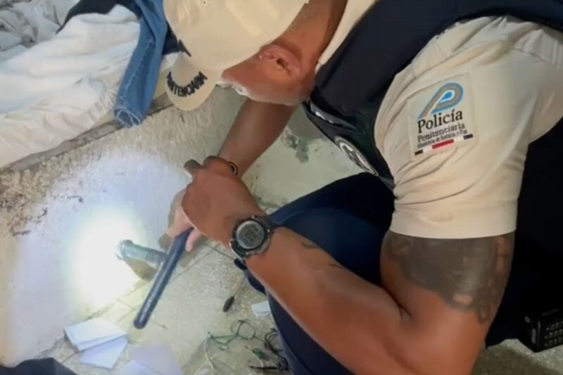 Policía Penitenciaria.