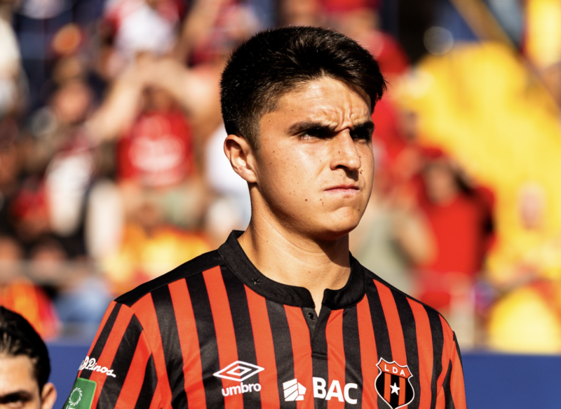 Se va de la Liga?: Van der Putten da pistas sobre futuro