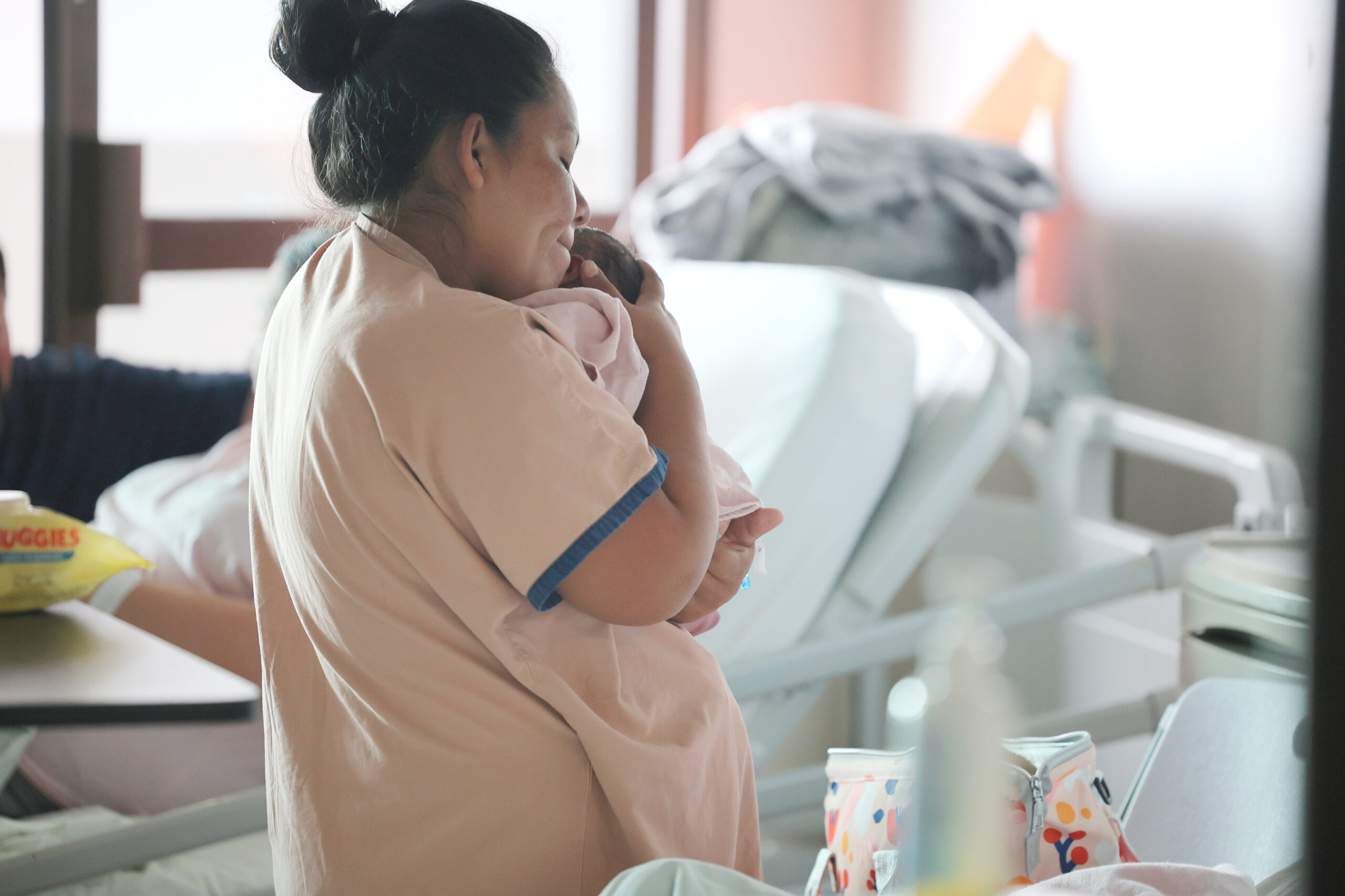 Depresión posparto afecta a 1 de cada 5 madres en el mundo