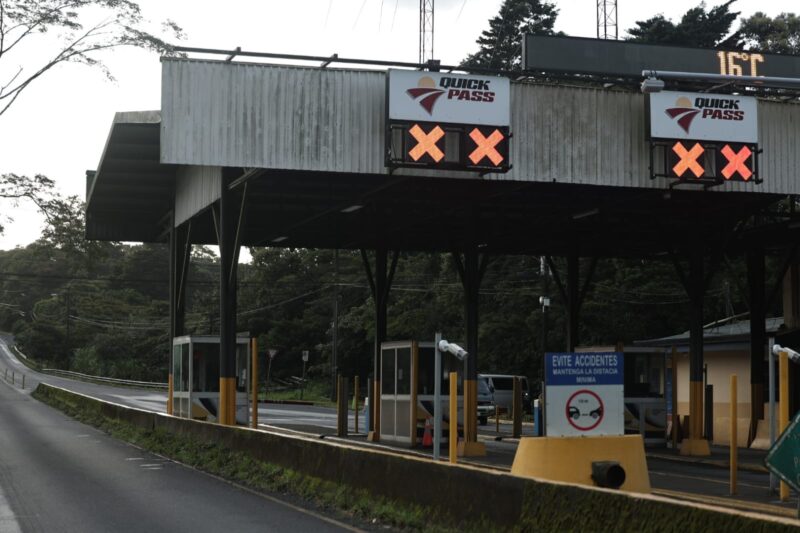 Ruta 32 cerrada. Foto: Wilbert Hernández.