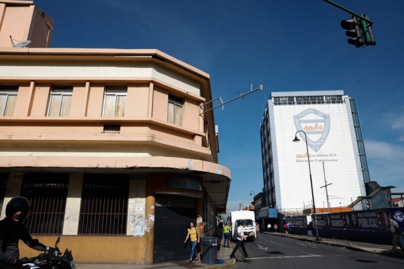 Antiguo Hotel Europa. Foto: Issac Villalta. 