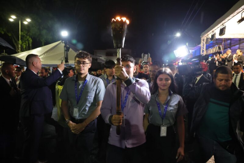 Antorcha de la Libertad llega a Cartago. Foto: Randall Sandoval.