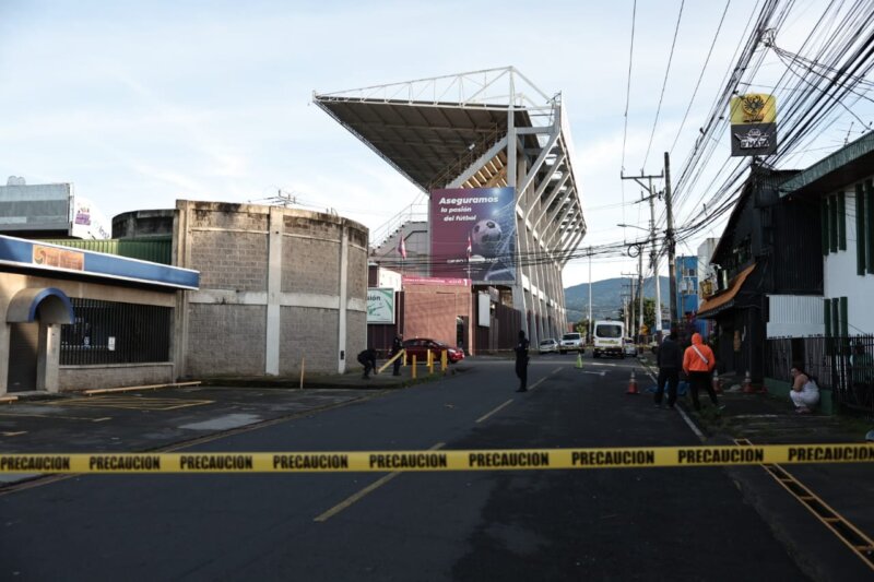 Ataque armado cerca del estadio. Foto: Wilbert Hernández.