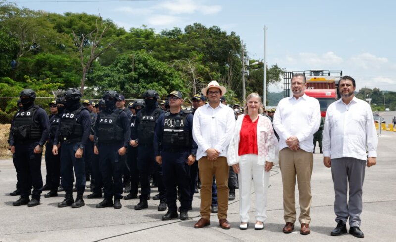 Inauguración de nuevos escáneres en Caldera. Foto: Issac Villalta. 