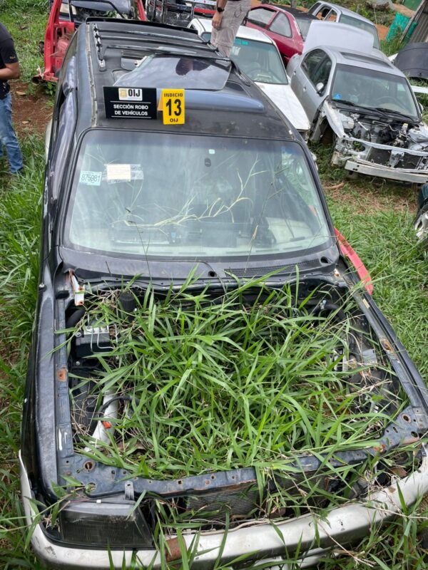 Recuperan carros y
partes con denuncia de robo. Foto: OIJ. 