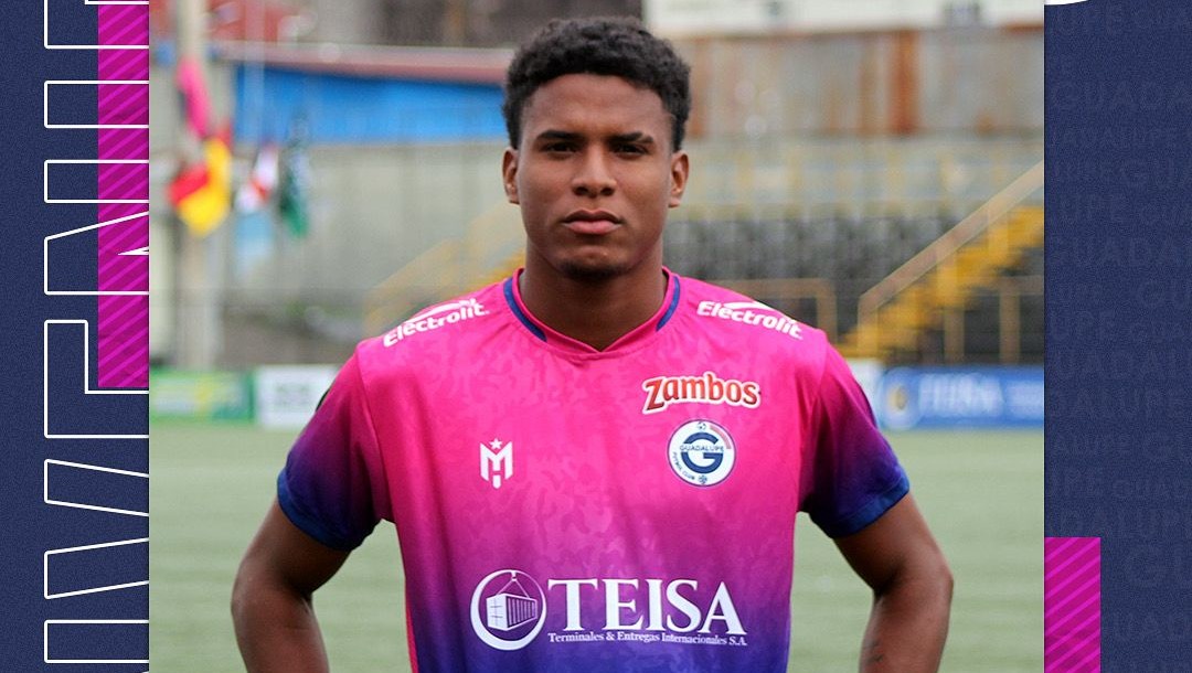 Futbolista deja Saprissa para jugar con Guadalupe