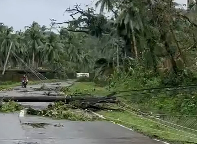 Tormenta tropical en Filipinas. Foto: AFP.