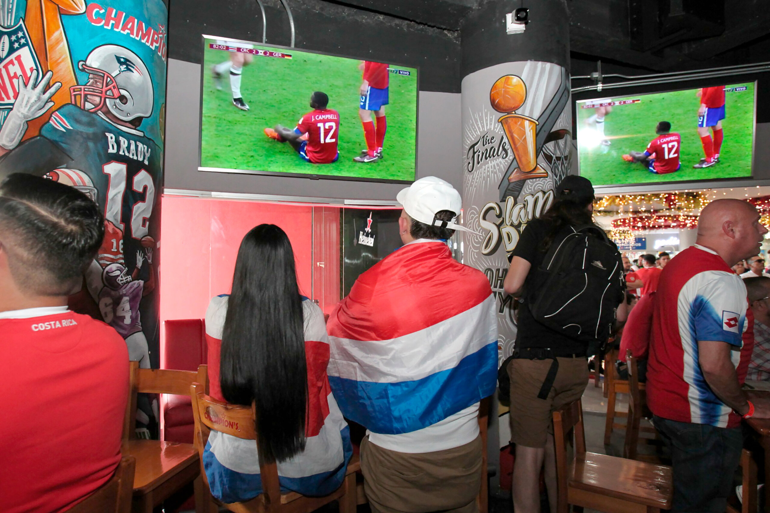 Empresas en Centroamérica creen que el Mundial de Fútbol les dará ganancias