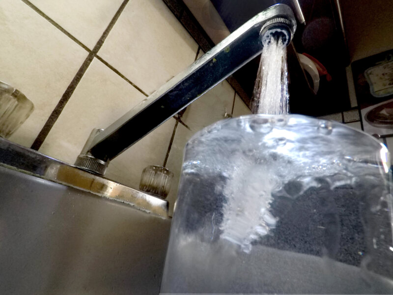 Agua gasolina