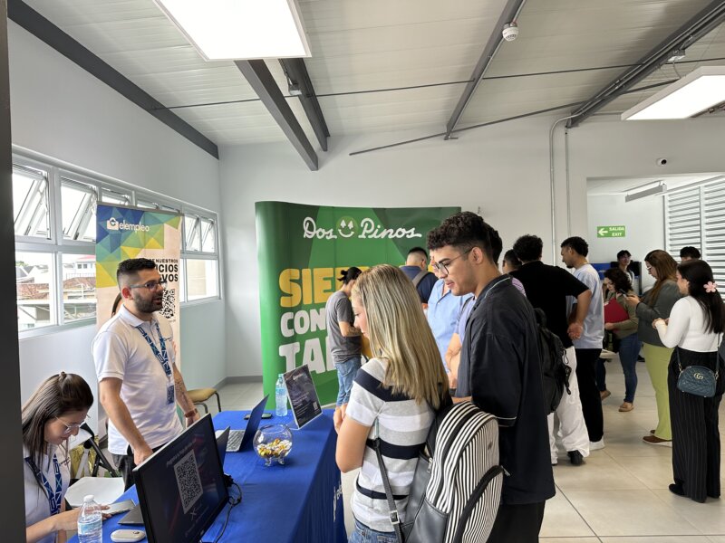 Feria de empleo. Foto: U Fidélitas.