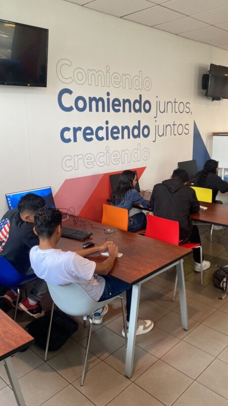 Iniciativa transforma la vida de jóvenes en Pavas. Foto: Cortesía.