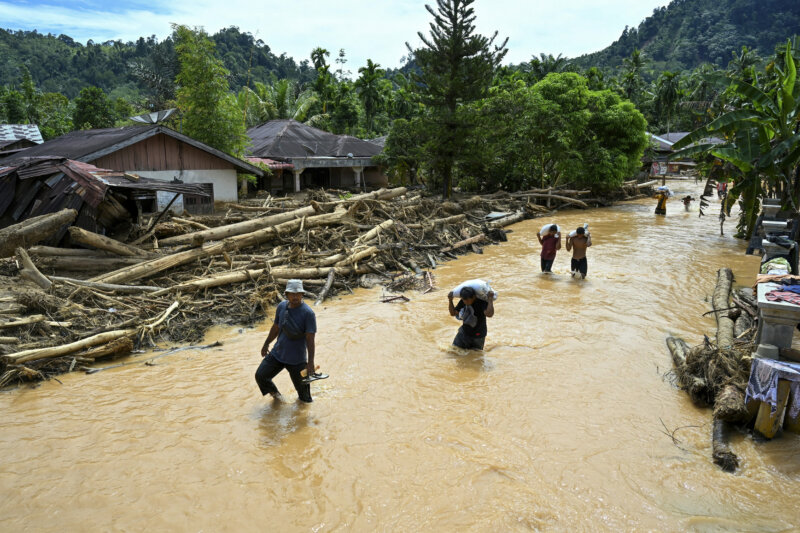 Inundaciones en Asia. Foto: AFP.