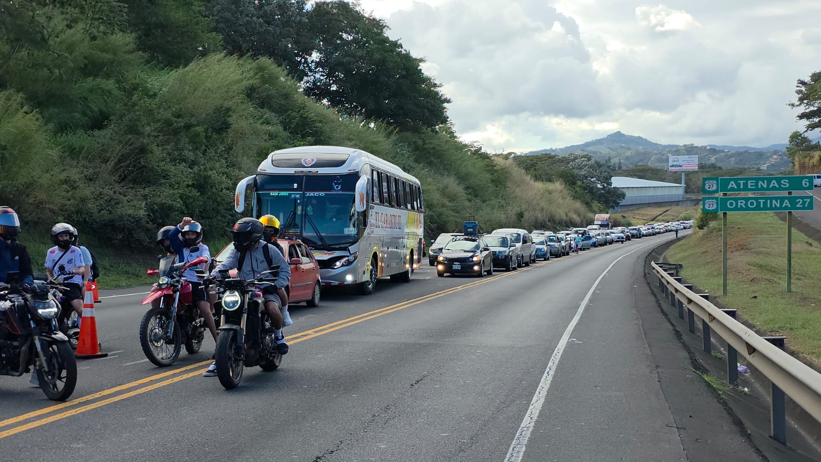 Ruta 27 tendrá reversibilidad hacia San José este domingo