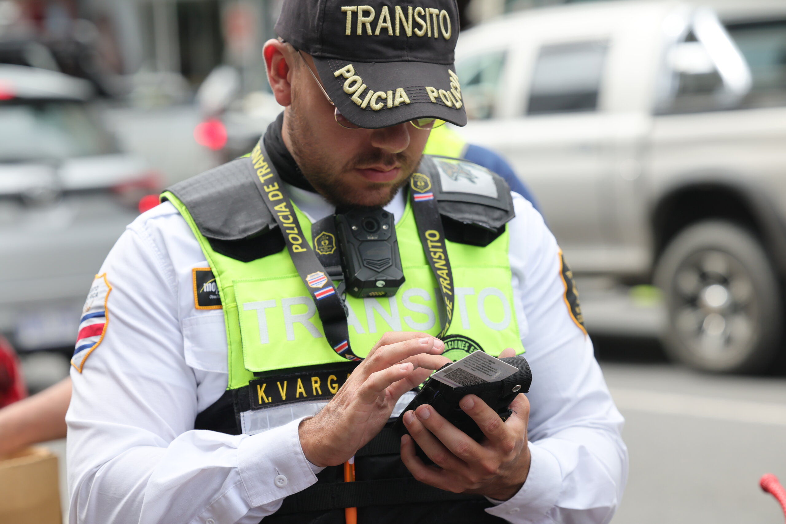 Policía de Tránsito aplicó más de 82 mil multas en 4 meses
