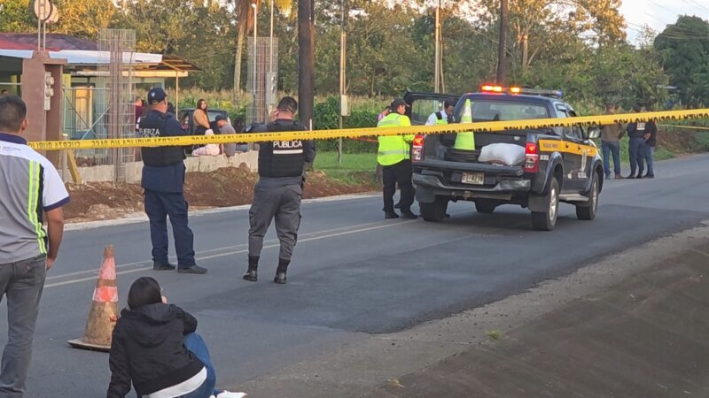 Mujer muere en accidente de tránsito al regresar de fiesta del trabajo