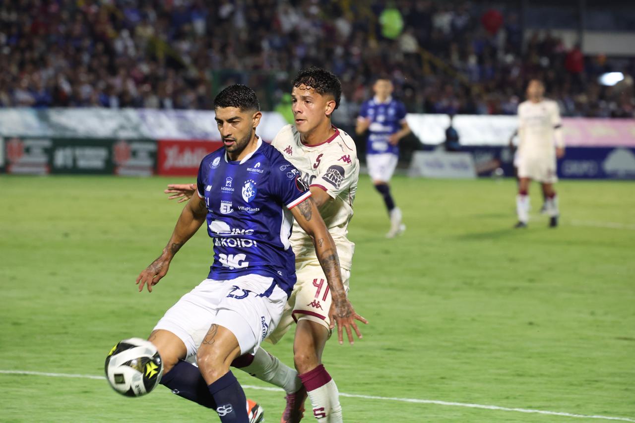Saprissa Derrota a Cartaginés 0-2 en Partido Clave