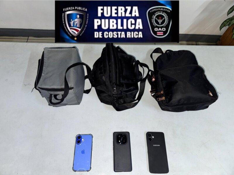 Detienen asaltantes en Heredia. Foto: MSP.