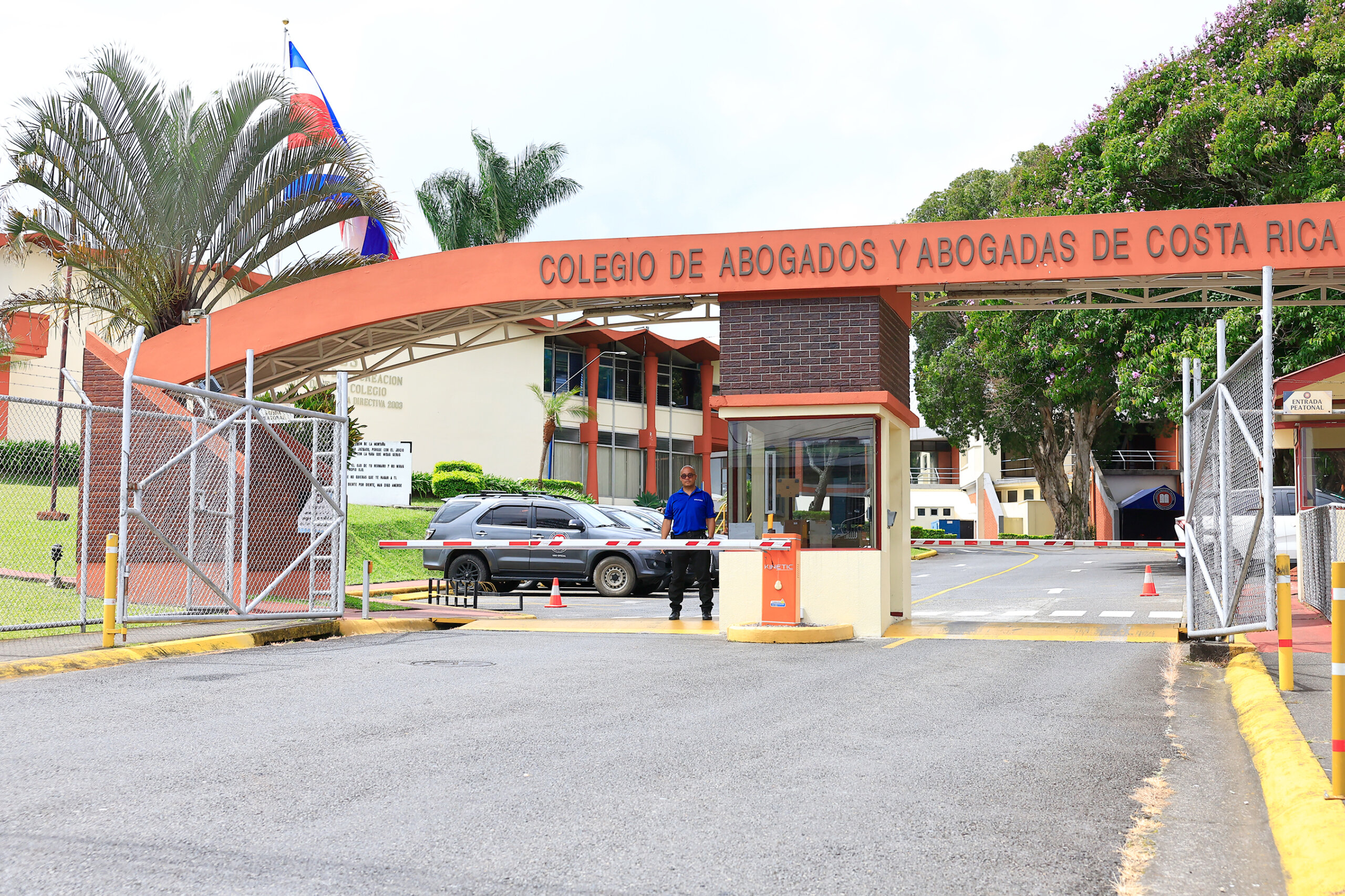 Colegio de Abogados denuncia gastos excesivos en evento con poca participación