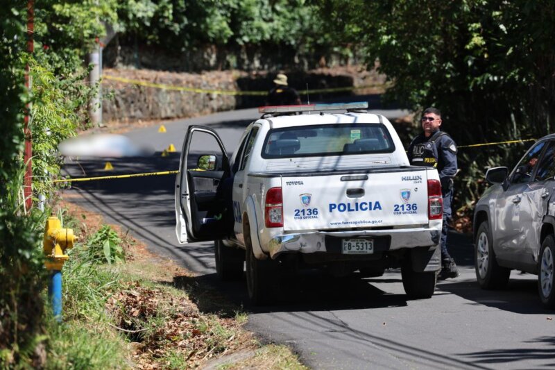 Mortal ataque armado en Heredia. Foto: Randall Sandoval.