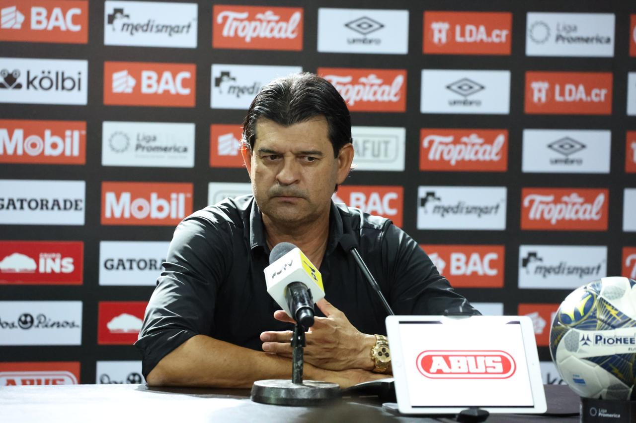 Alajuelense habría tomado esta decisión con Cardozo