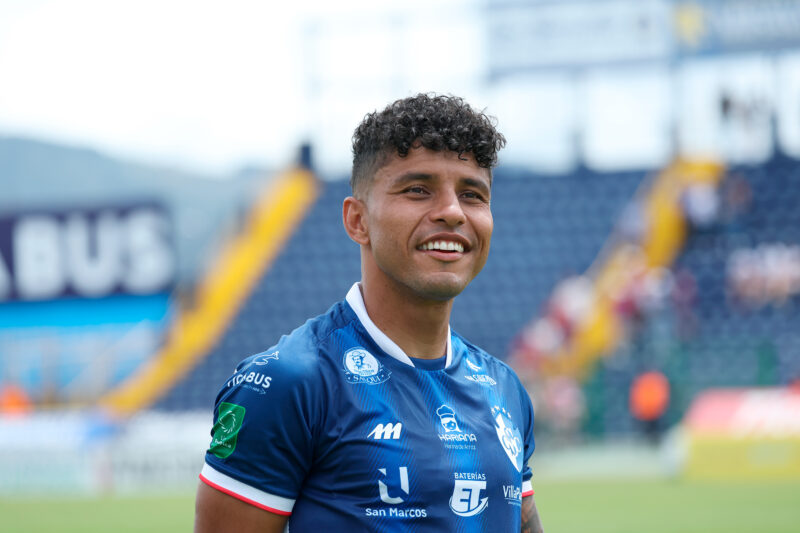 Delantero estrella del Cartaginés tiene su futuro en duda